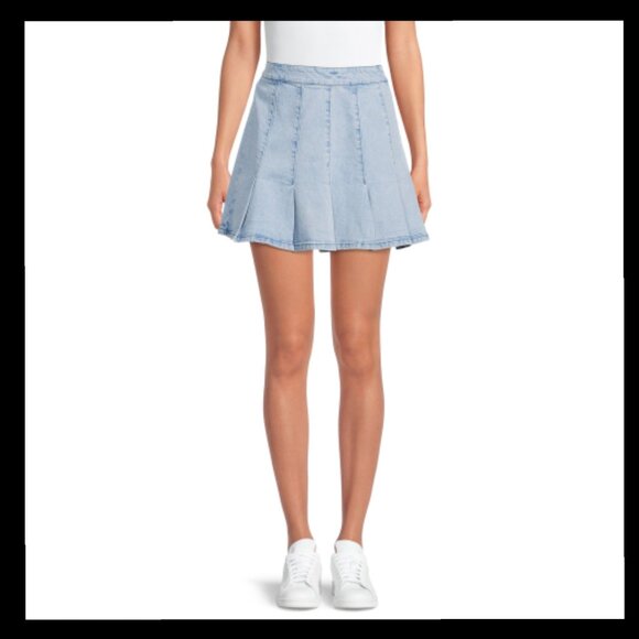 NO BOUNDARIES PLEATED DENIM SKIRT - Picture 1 of 3